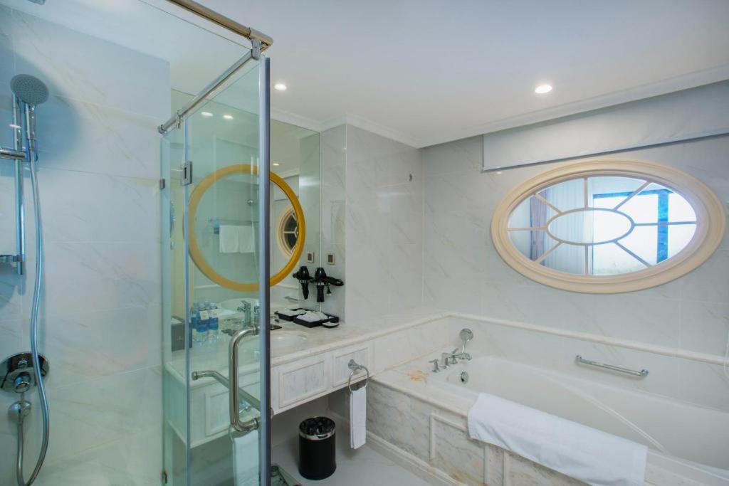 Vinoasis Phu Quoc Hotell Bien Hoa Eksteriør bilde